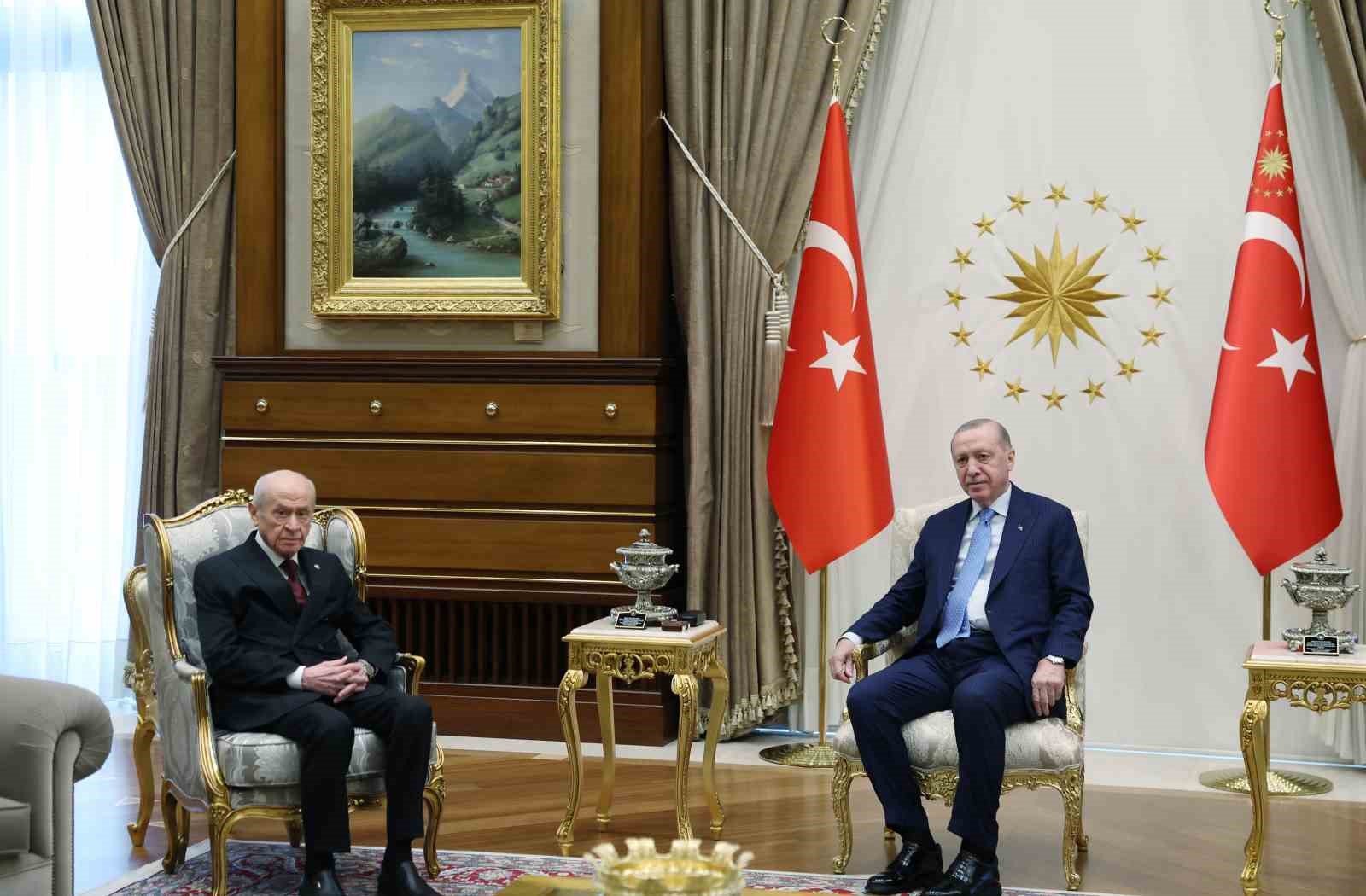 cumhurbaskani recep tayyip erdogan ile mhp genel baskani devlet bahcelinin gorusmesi basladi 3 5mWIMJtw