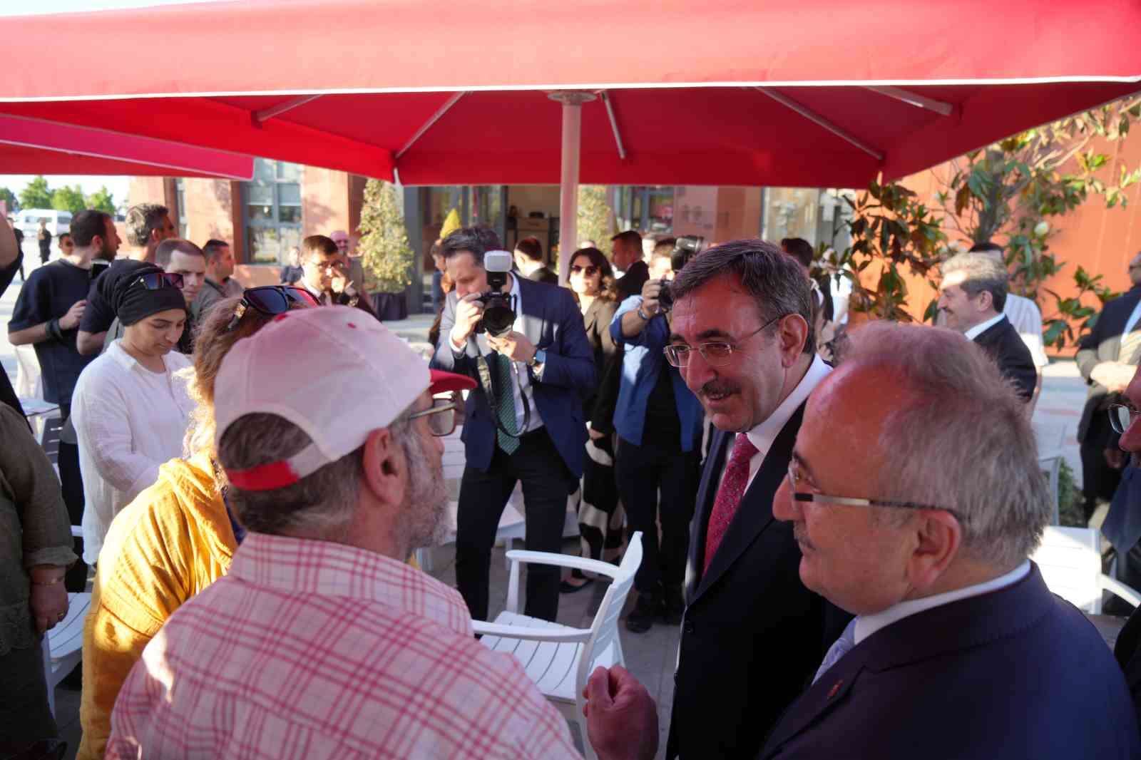 cumhurbaskani yardimcisi cevdet yilmaz samsunda 1