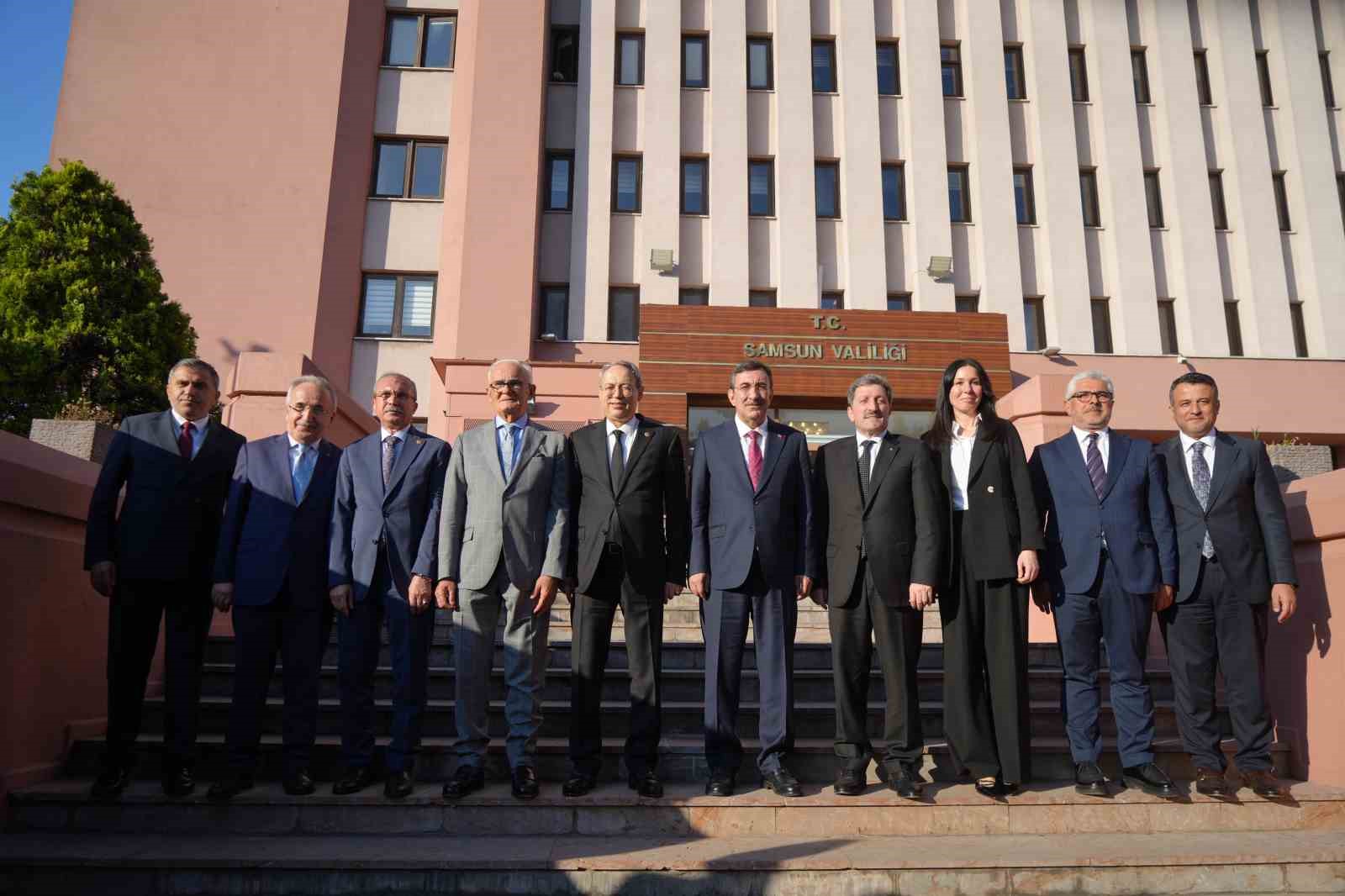 cumhurbaskani yardimcisi cevdet yilmaz samsunda 2 Z8ybL3M5