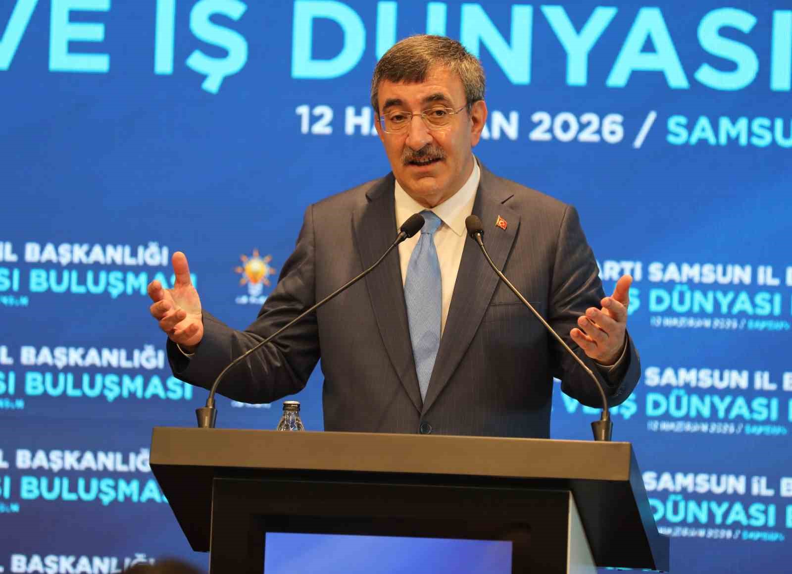 Cumhurbaşkanı Yardımcısı Cevdet Yılmaz, Samsun’da konuştu: "Her türlü riske karşı ülkemizi hazırlıyoruz" 4 cumhurbaskani yardimcisi cevdet yilmaz samsunda konustu her turlu riske karsi ulkemizi hazirliyoruz 0 2tN2b9Sb