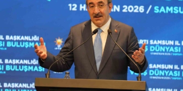 cumhurbaskani-yardimcisi-cevdet-yilmaz-samsunda-konustu-her-turlu-riske-karsi-ulkemizi-hazirliyoruz-rfFV4lNZ.jpg