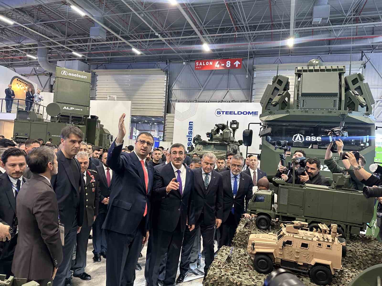 cumhurbaskani yardimcisi cevdet yilmaz turkiye savunma sanayiinde bir devrim yasadi 4 H2LnHk6l
