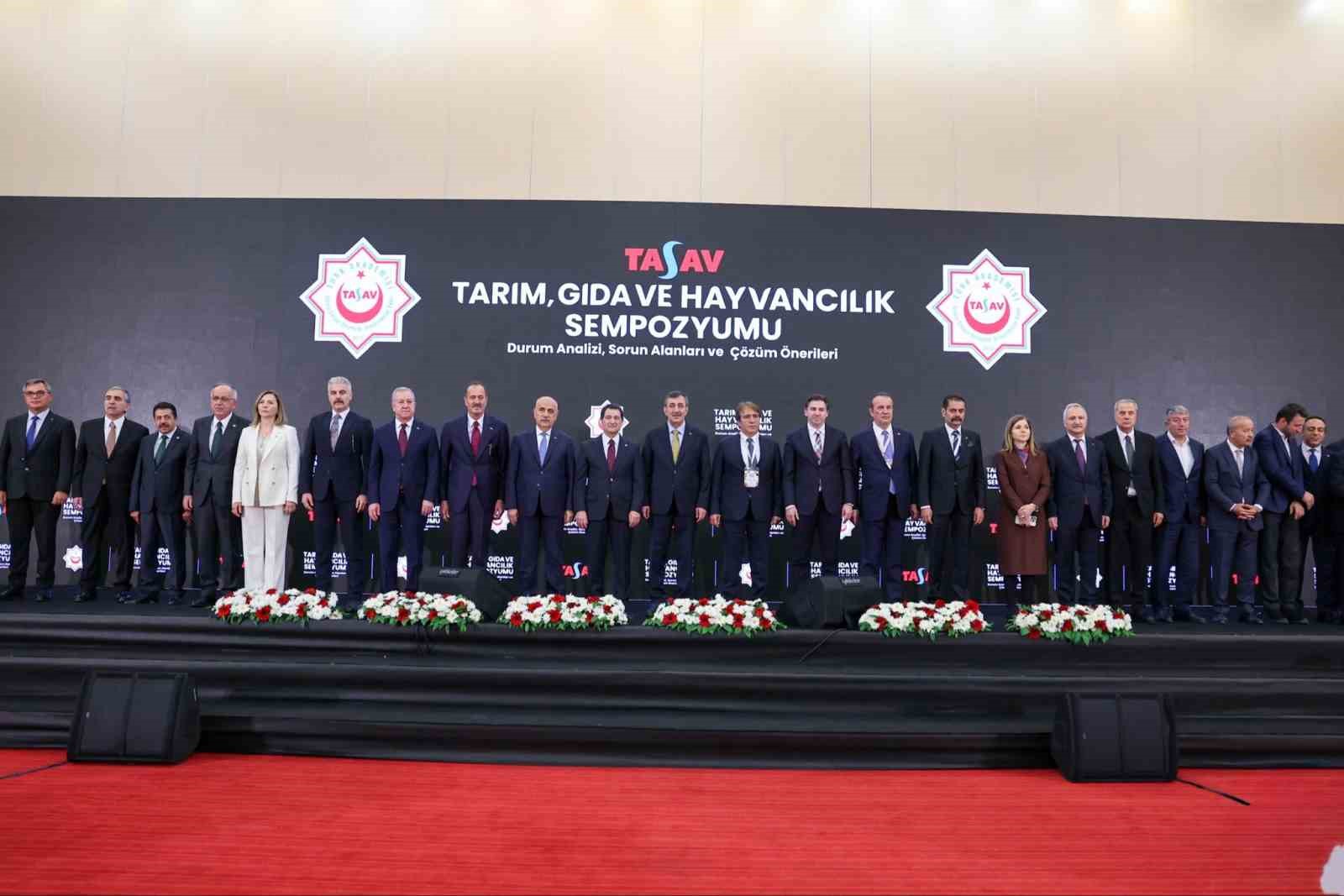 cumhurbaskani yardimcisi yilmaz 2026 butcesinde besin tarim ve hayvancilik dalina 824 milyar lira odenek FEk7NtOK