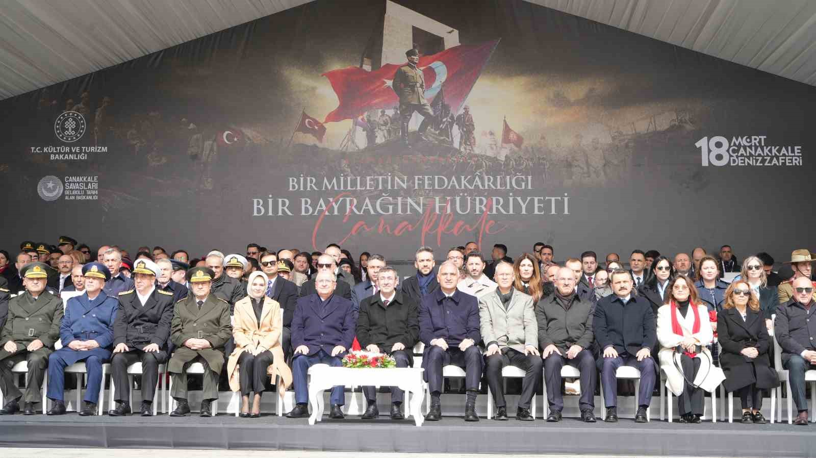 Cumhurbaşkanı Yardımcısı Yılmaz: "Azimle inşa ettiğimiz Türkiye Yüzyılı’nın da en sağlam dayanağı Çanakkale ruhudur" 8 cumhurbaskani yardimcisi yilmaz azimle insa ettigimiz turkiye yuzyilinin da en saglam dayanagi canakkale ruhudur