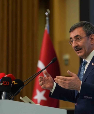 cumhurbaskani-yardimcisi-yilmaz-bagimlilik-ic-guvenligimizi-de-ilgilendiren-bir-mesele-ehdQiciC.jpg