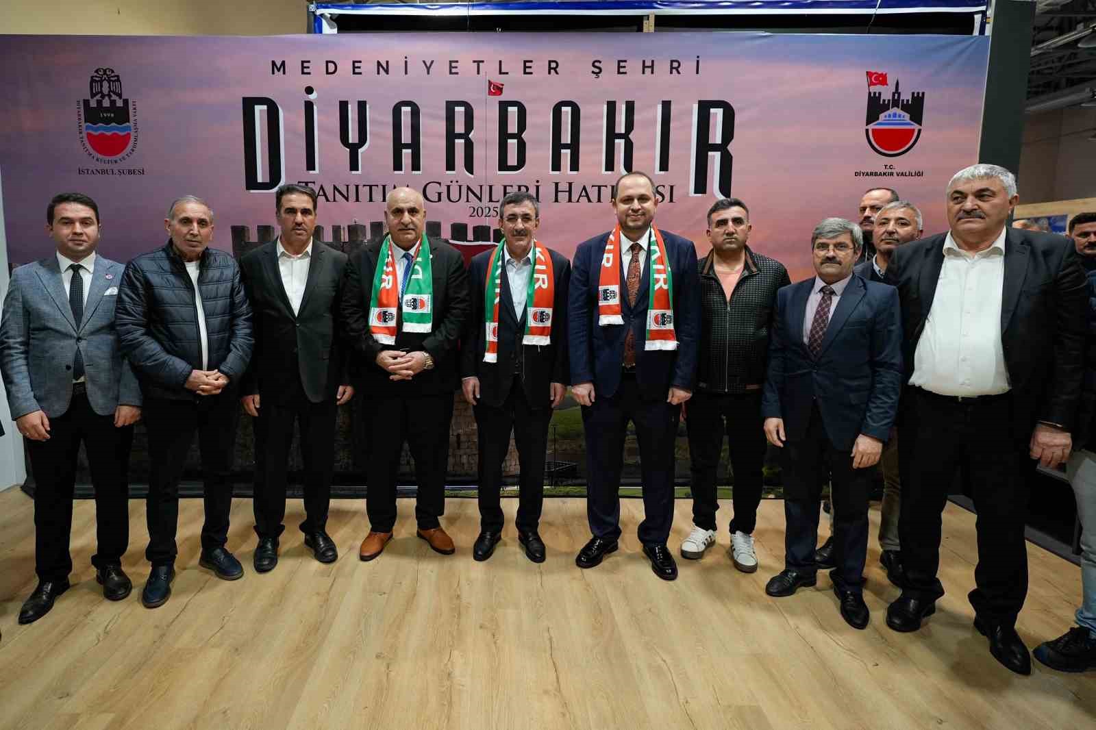cumhurbaskani yardimcisi yilmaz diyarbakir bir medeniyetler sehri 1 An1WmgWO