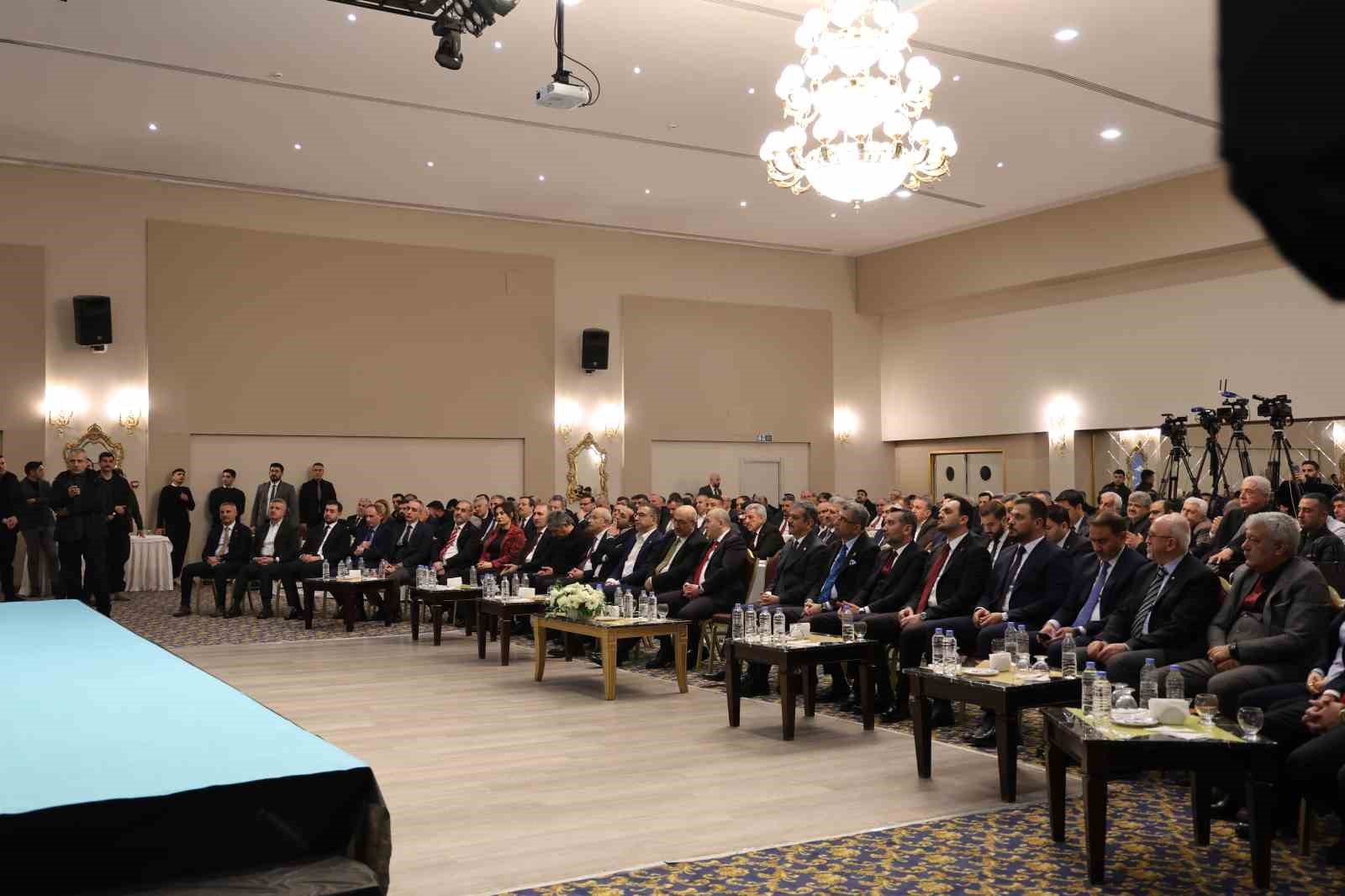 cumhurbaskani yardimcisi yilmaz dunyanin 16 buyuk ekonomisi olduk 3 YWXyDBe8