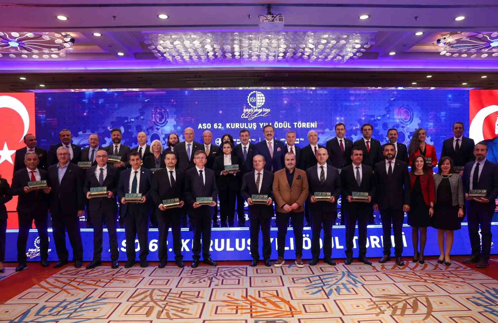 Cumhurbaşkanı Yardımcısı Yılmaz: ""Enflasyon tekrar düşüş eğilimine girmiş durumda" 5 cumhurbaskani yardimcisi yilmaz enflasyon tekrar dusus egilimine girmis durumda 1 62eKI3N7