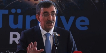 cumhurbaskani-yardimcisi-yilmaz-gecen-yil-itibariyle-nominal-dolar-bazinda-dunyanin-16-buyuk-ekonomisiyiz-kiarNgMb.jpg