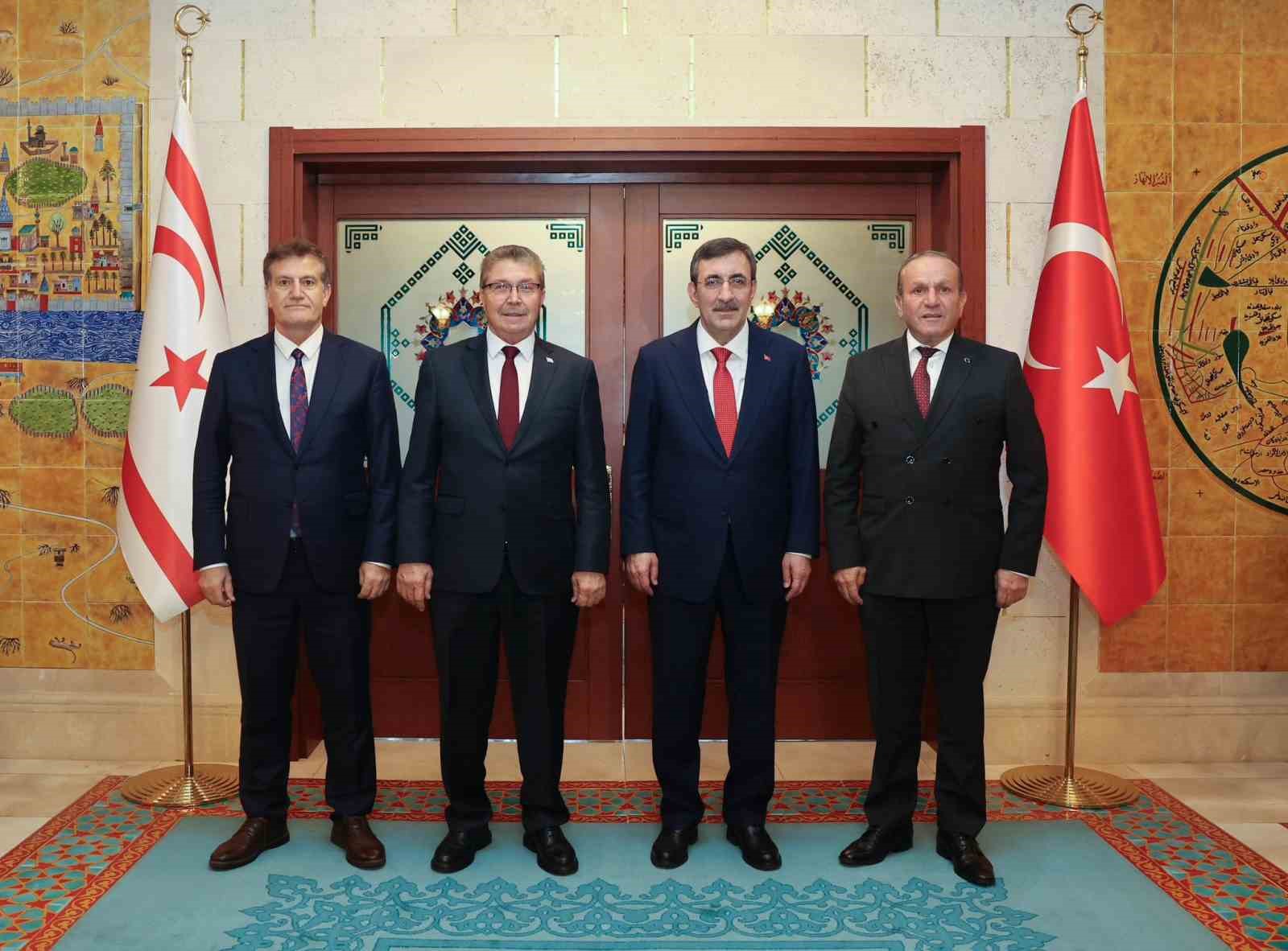 Cumhurbaşkanı Yardımcısı Yılmaz: "KKTC’yi Doğu Akdeniz’in parlayan bir yıldızı olarak geleceğe taşımak en büyük hedefimizdir" 4 cumhurbaskani yardimcisi yilmaz kktcyi dogu akdenizin parlayan bir yildizi olarak gelecege tasimak en buyuk O8OgK6X1