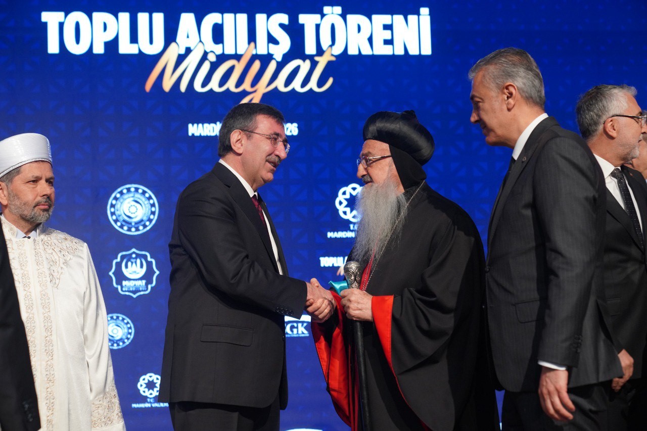 Cumhurbaşkanı Yardımcısı Yılmaz, Midyat’ta 2 milyar 660 milyon liralık yatırımların açılışını yaptı 7 cumhurbaskani yardimcisi yilmaz midyatta 2 milyar 660 milyon liralik yatirimlarin acilisini yapti 3 pWkWuIXI