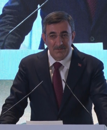cumhurbaskani-yardimcisi-yilmaz-pakistan-ile-ikili-ticaret-hacmimizi-yakin-gelecekte-5-milyar-dolara-cikarmayi-FOhxhhw3.jpg
