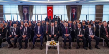 cumhurbaskani-yardimcisi-yilmaz-sadece-metropol-sehirlerin-enerjisiyle-turkiye-yuzyilini-gerceklestiremeyiz-3HEb4qnp.jpg