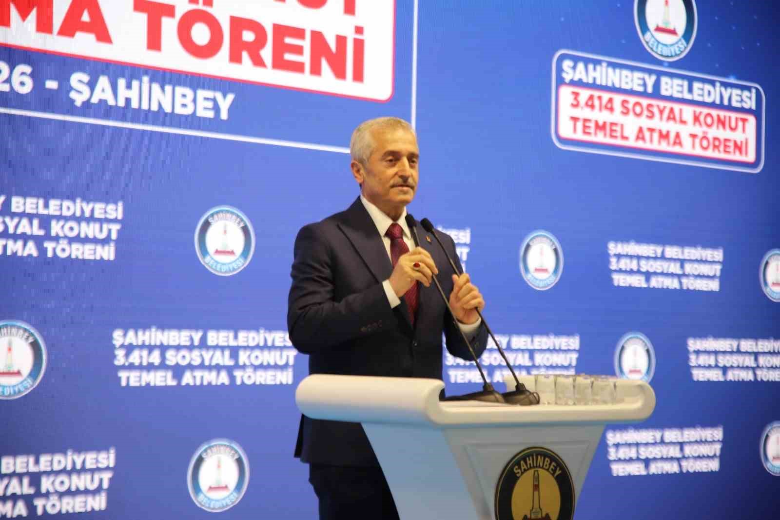 cumhurbaskani yardimcisi yilmaz sahinbey belediyesinin yaptigini metropol bir belediye yapamiyor 1 QjLW8f1X
