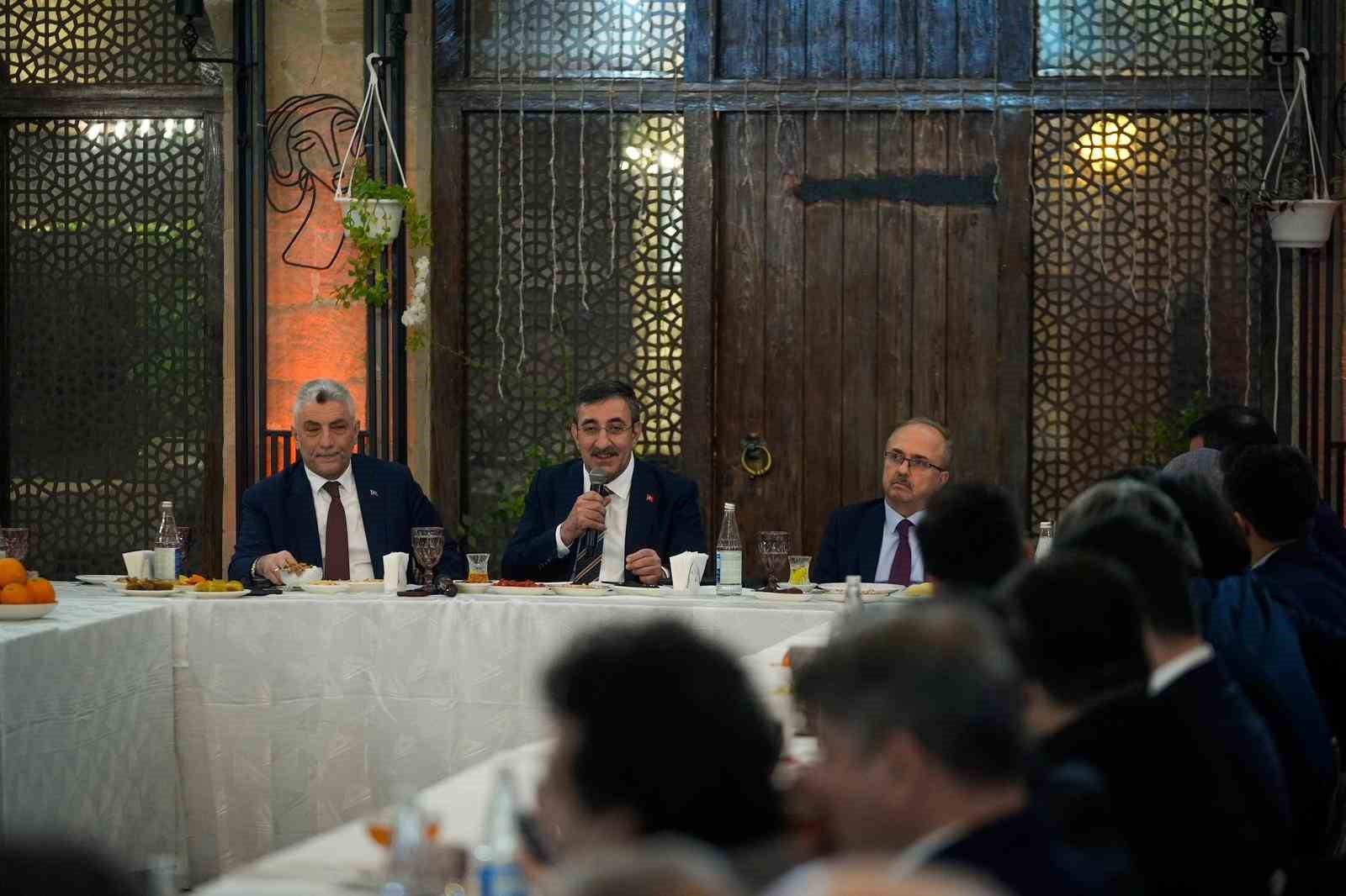 cumhurbaskani yardimcisi yilmaz terorsuz turkiye devlet politikasi haline geldi 0 FHC99pR3