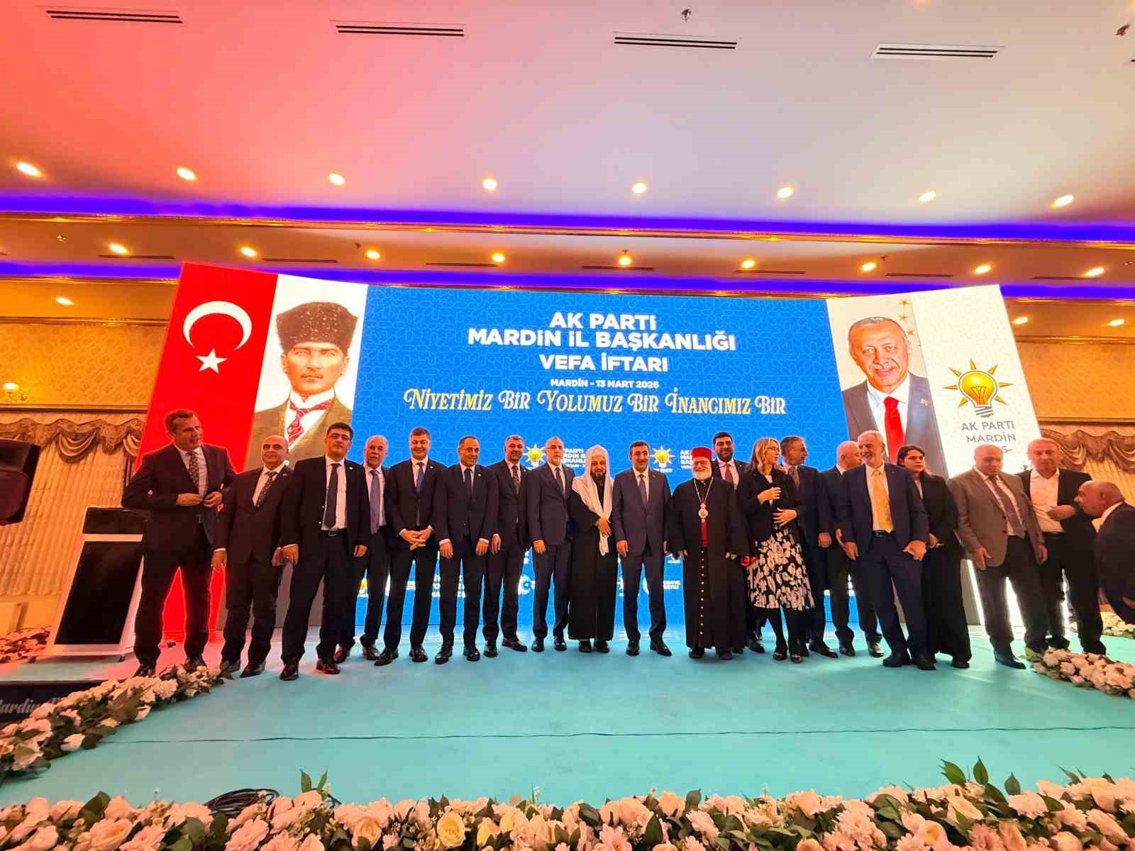 Cumhurbaşkanı Yardımcısı Yılmaz: "Terörsüz Türkiye ve terörsüz bölgeyi hep birlikte başaracağız" 5 cumhurbaskani yardimcisi yilmaz terorsuz turkiye ve terorsuz bolgeyi hep birlikte basaracagiz 1 jFnPXnrY