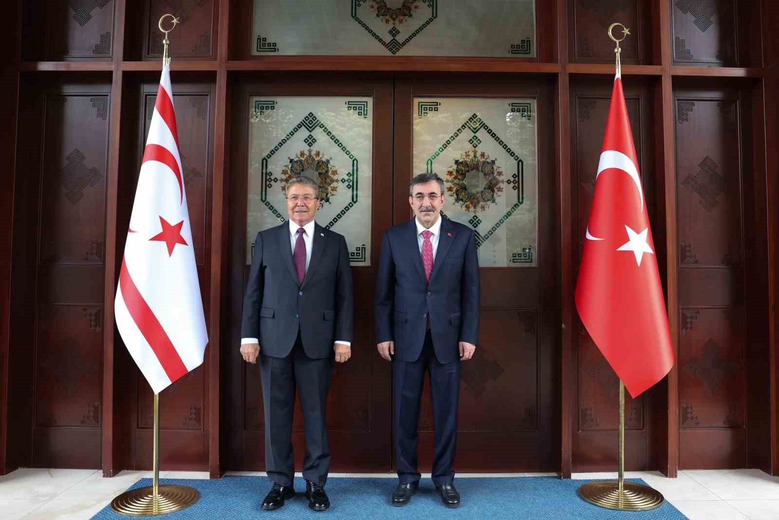 cumhurbaskani yardimcisi yilmaz tum gayretimiz kktc vatandaslarinin ve isletmelerinin daha guclu bir enerji altyapisina QdbtIhFN