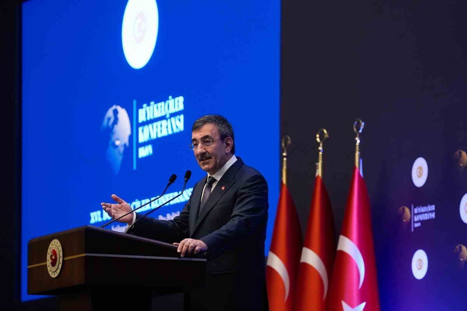 Cumhurbaşkanı Yardımcısı Yılmaz: "Türkiye bugün insani duruş ve stratejik akılla düzen kurucu aktör konumundadır" 4 cumhurbaskani yardimcisi yilmaz turkiye bugun insani durus ve stratejik akilla duzen kurucu aktor konumundadir VkfHTqMO