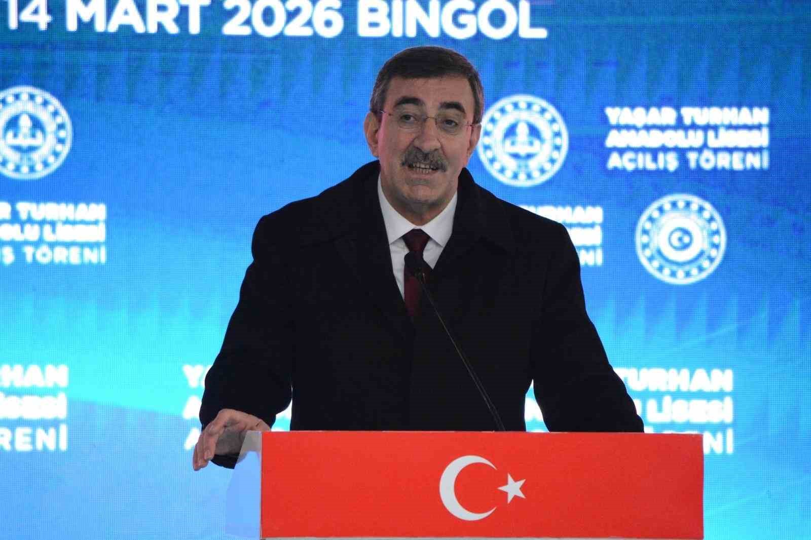 cumhurbaskani yardimcisi yilmaz turkiye cumhuriyeti olarak biz hem hakli hem guclu olacagiz 0 L4gA743y
