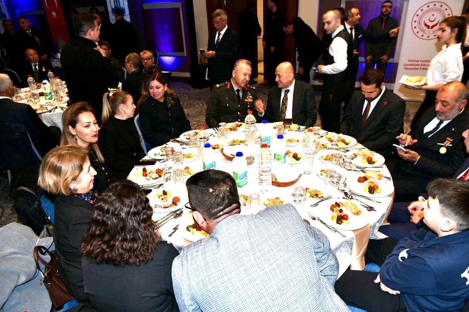 cumhurbaskani yardimcisi yilmaz turkiye disarida dengeli bir siyaset yuruturken iceride huzuru kalici hale getirecek A9EzDyf3