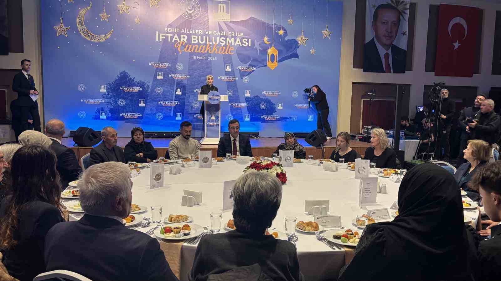 cumhurbaskani yardimcisi yilmaz turkiye disarida dengeli bir siyaset yuruturken iceride huzuru kalici hale getirecek