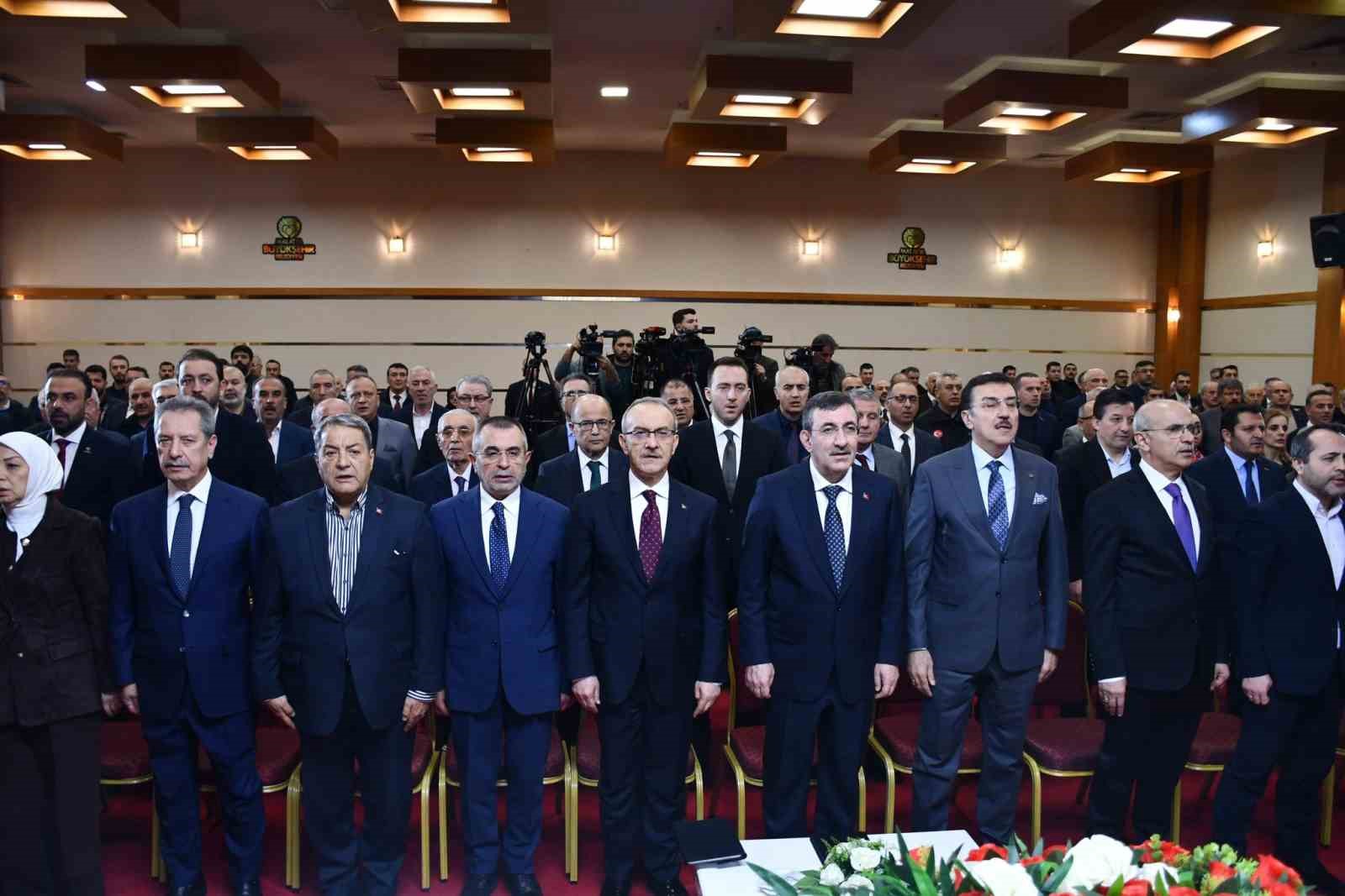 Cumhurbaşkanı Yardımcısı Yılmaz: "Türkiye üretim ihracat ve istihdamda yoluna güçlü şekilde devam ediyor" 6 cumhurbaskani yardimcisi yilmaz turkiye uretim ihracat ve istihdamda yoluna guclu sekilde devam ediyor 2 OMg2b1Z4