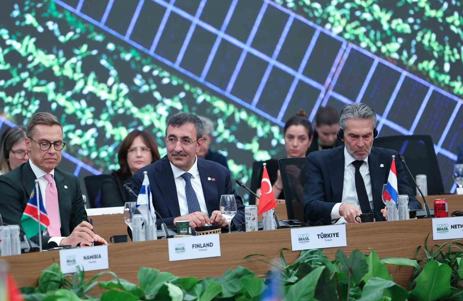 Cumhurbaşkanı Yardımcısı Yılmaz: "Yenilenebilir enerjinin kurulu güç içindeki payını yüzde 60’a çıkardık" 4 cumhurbaskani yardimcisi yilmaz yenilenebilir enerjinin kurulu guc icindeki payini yuzde 60a cikardik 0 C7uGVW1U