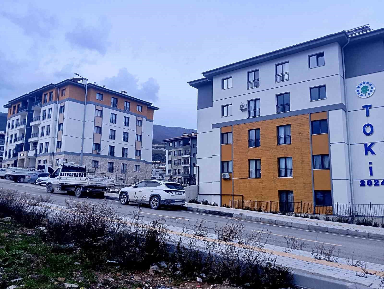 Cumhurbaşkanının açıklandığı deprem konutlarının fiyatları depremzedeleri sevindirdi 7 cumhurbaskaninin aciklandigi deprem konutlarinin fiyatlari depremzedeleri sevindirdi 3 SBQMEPBP