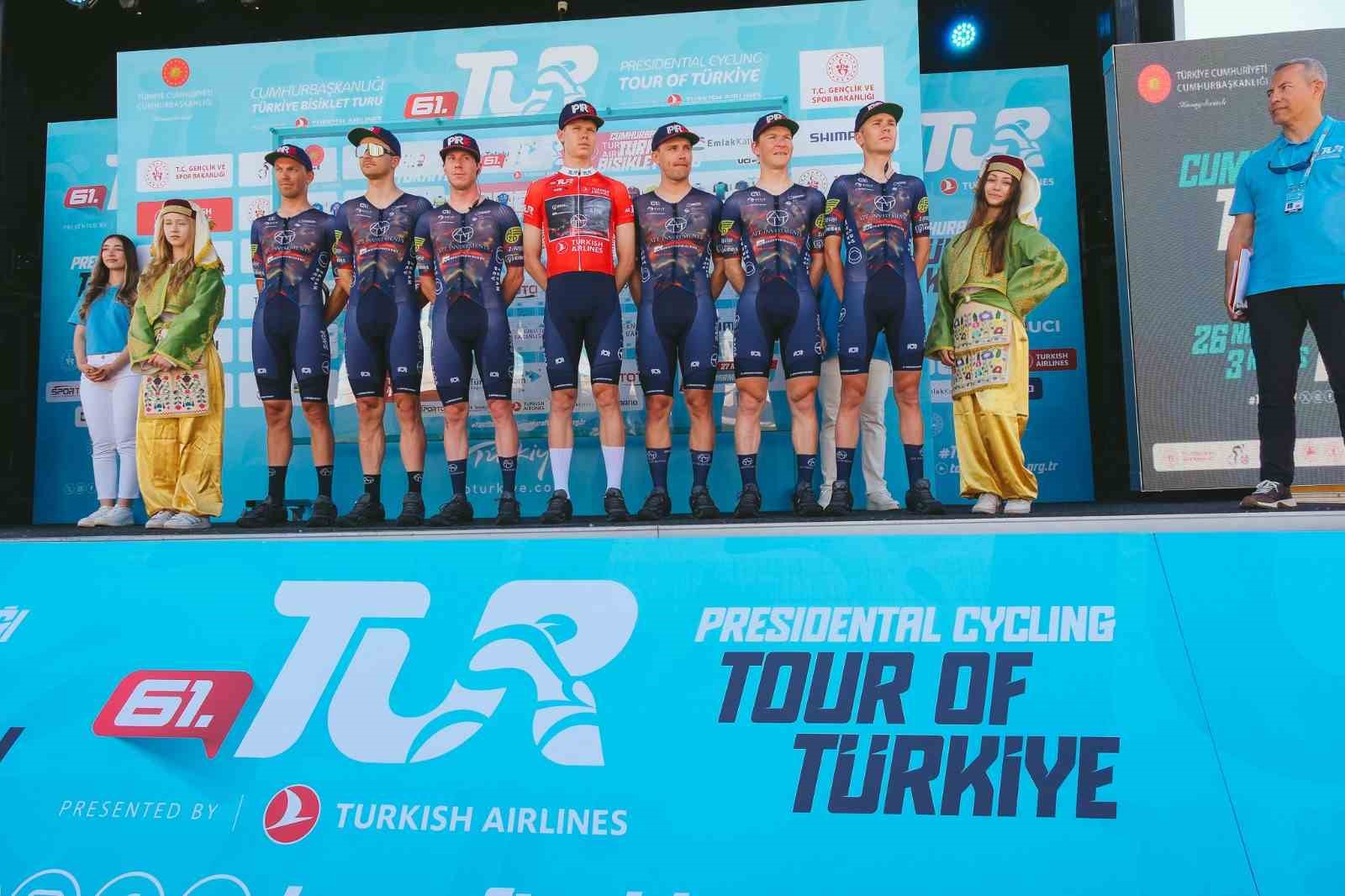 cumhurbaskanligi bisiklet turunun ikinci etabi aydindan start aldi 7 T2q6IqDh