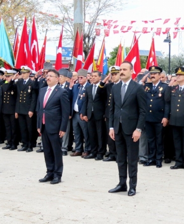 cumhuriyet-bayrami-mudanyada-coskuyla-kutlandi-AaBFqQvJ.jpg