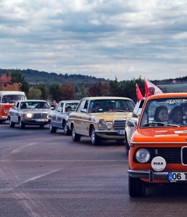cumhuriyet-rallisinde-kazanan-dostluk-oldu-ZsMaYfqk.jpg