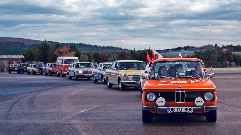 cumhuriyet-rallisinde-kazanan-dostluk-oldu-ZsMaYfqk.jpg