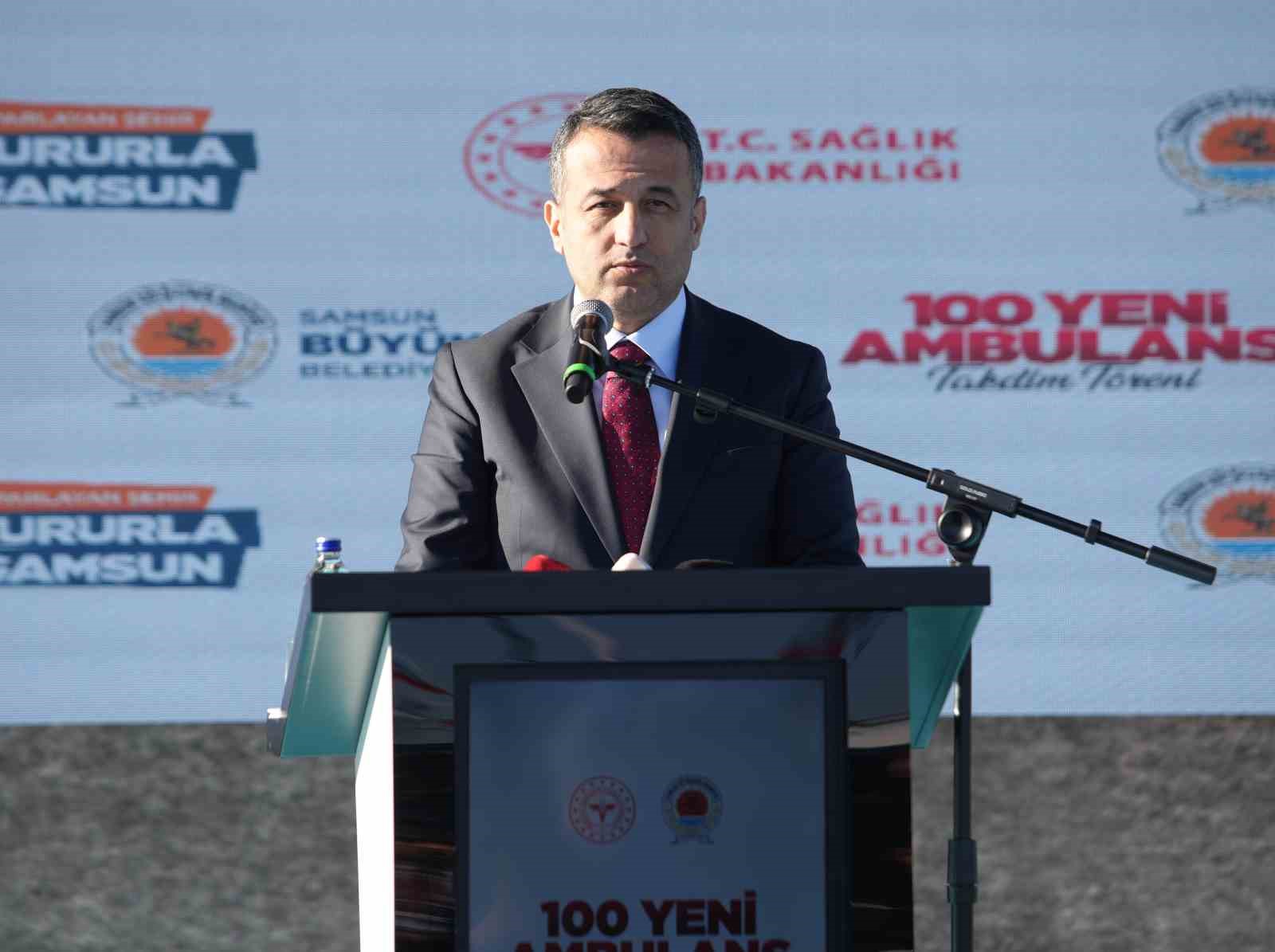 Cumhuriyet tarihinde ilk: SBB’nin aldığı 100 ambulans sağlık filosuna katıldı 11 cumhuriyet tarihinde ilk sbbnin aldigi 100 ambulans saglik filosuna katildi 7 gtzsjYO8
