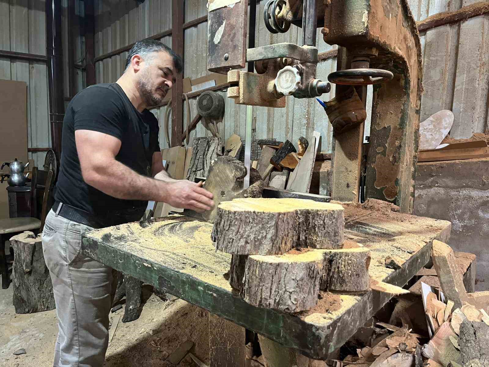 curumus zeytin agaclarini sanat eserine donusturuyor 12 bQdkpzAW