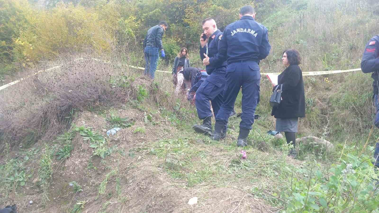 d 140da sarampole ucan arac anne ve ogluna mezar oldu 1 LQQj37qX