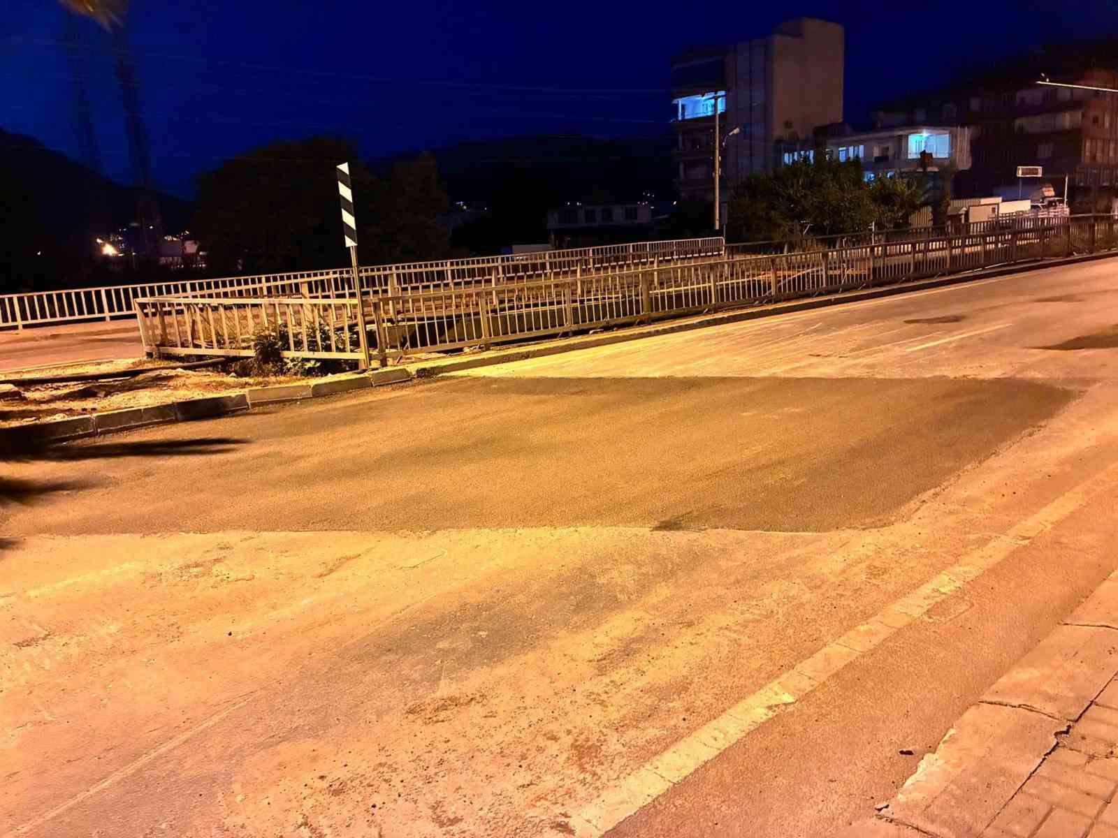 d 400 karayolundaki hasar onarildi yol trafige acildi 1 WIpvZZYC