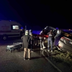 d100de-otomobil-refuje-carpti-2-yarali-LY5fmMBU.jpg