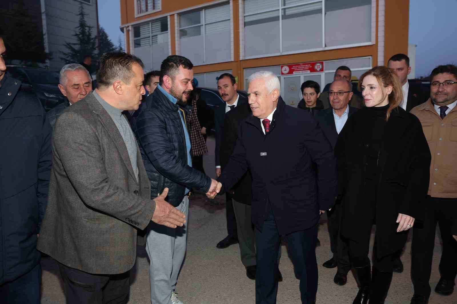 dag yoresinin hamisi mustafa bozbeydir 0 6XsuZFfd