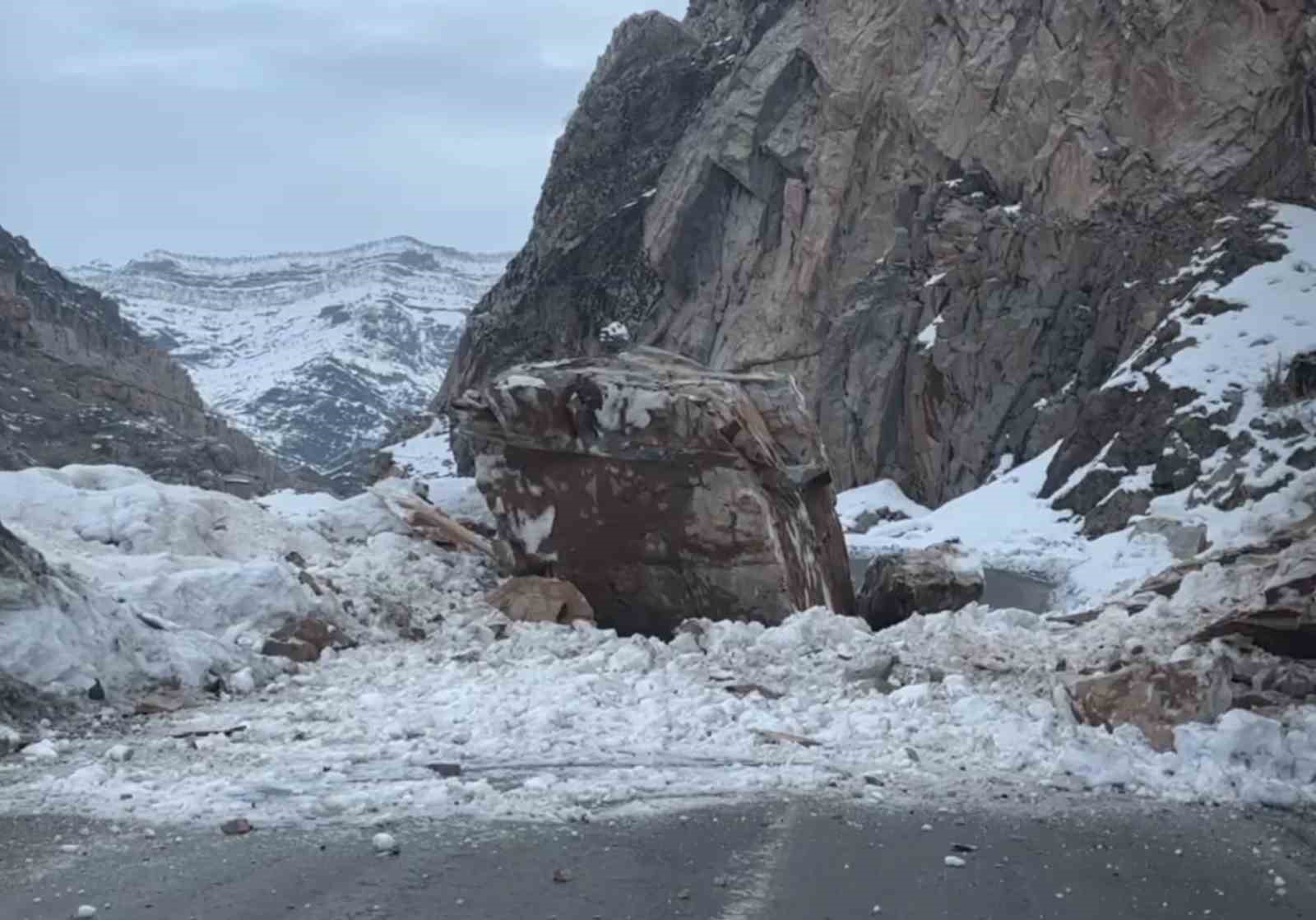 dagdan kopan dev kaya yolu ulasima kapatti 0