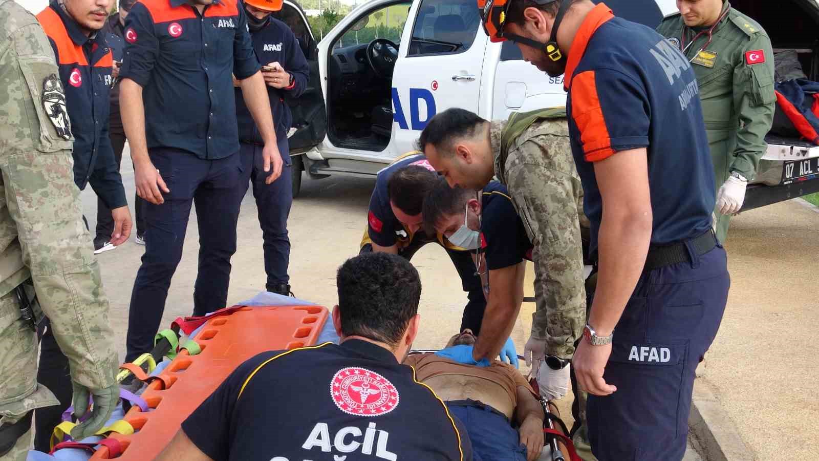 dagin zirvesinde fenalasinca ekiplerin kurtarmak icin seferber oldugu adam hayatini kaybetti 8 rMM4ECg1