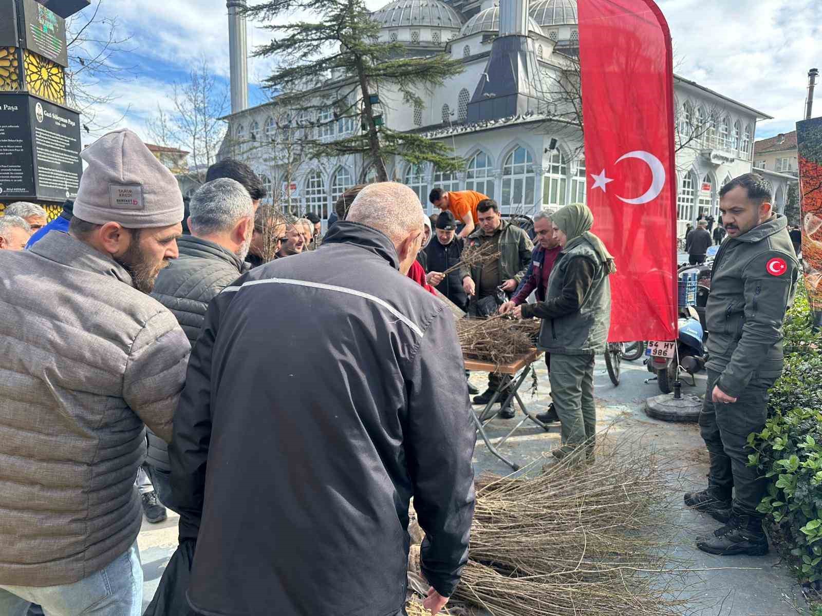 dagitilan 2 bin meyve fidesi toprakta hayat bulacak 5 3RLLeHZ6