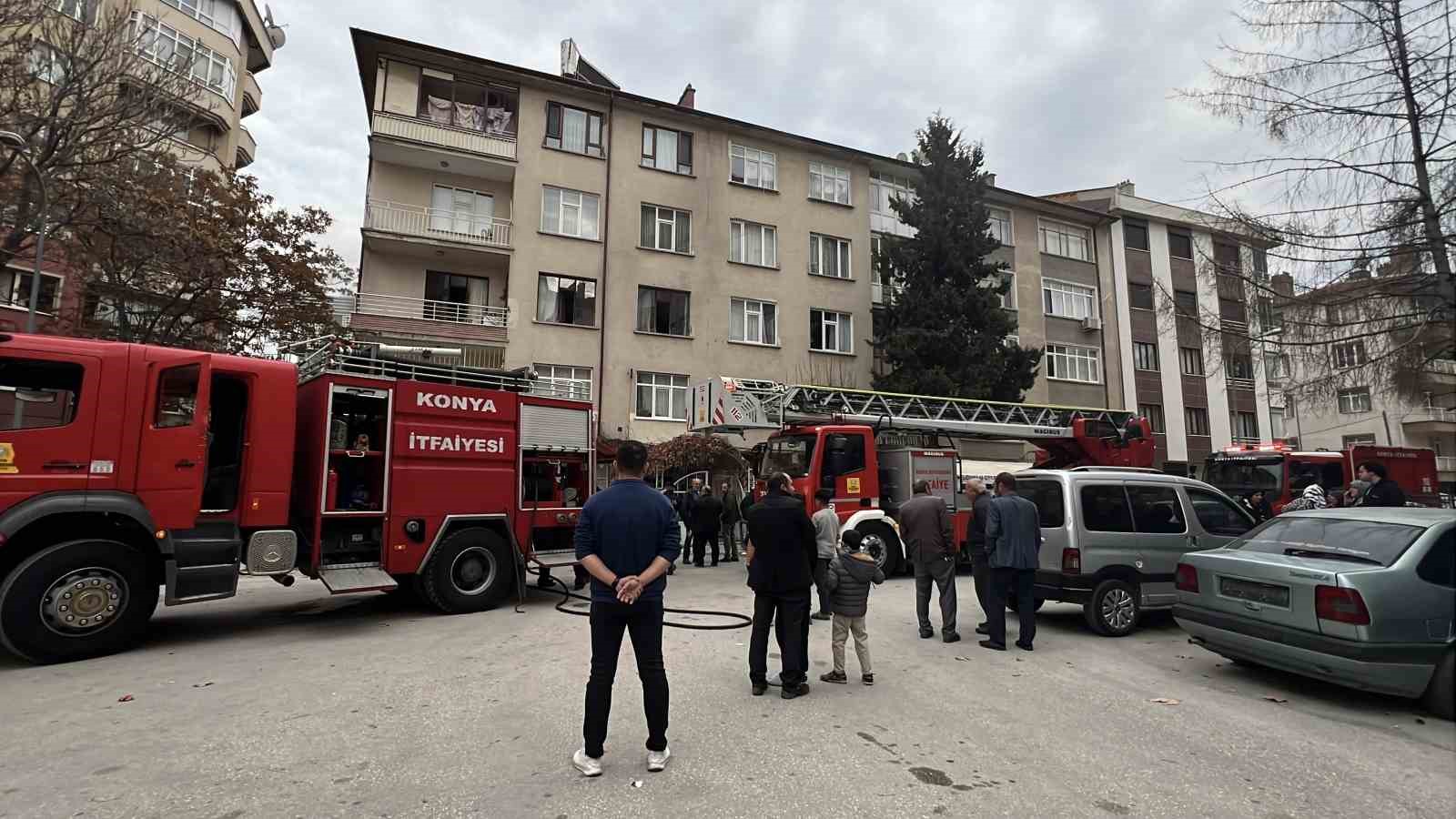 dairedeki kombi patladi 1 yarali 3 CBksulP8