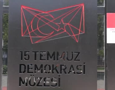 dakika-dakika-15-temmuz-o-gece-bu-muzede-yeniden-yasaniyor-49xZuMY7.jpg