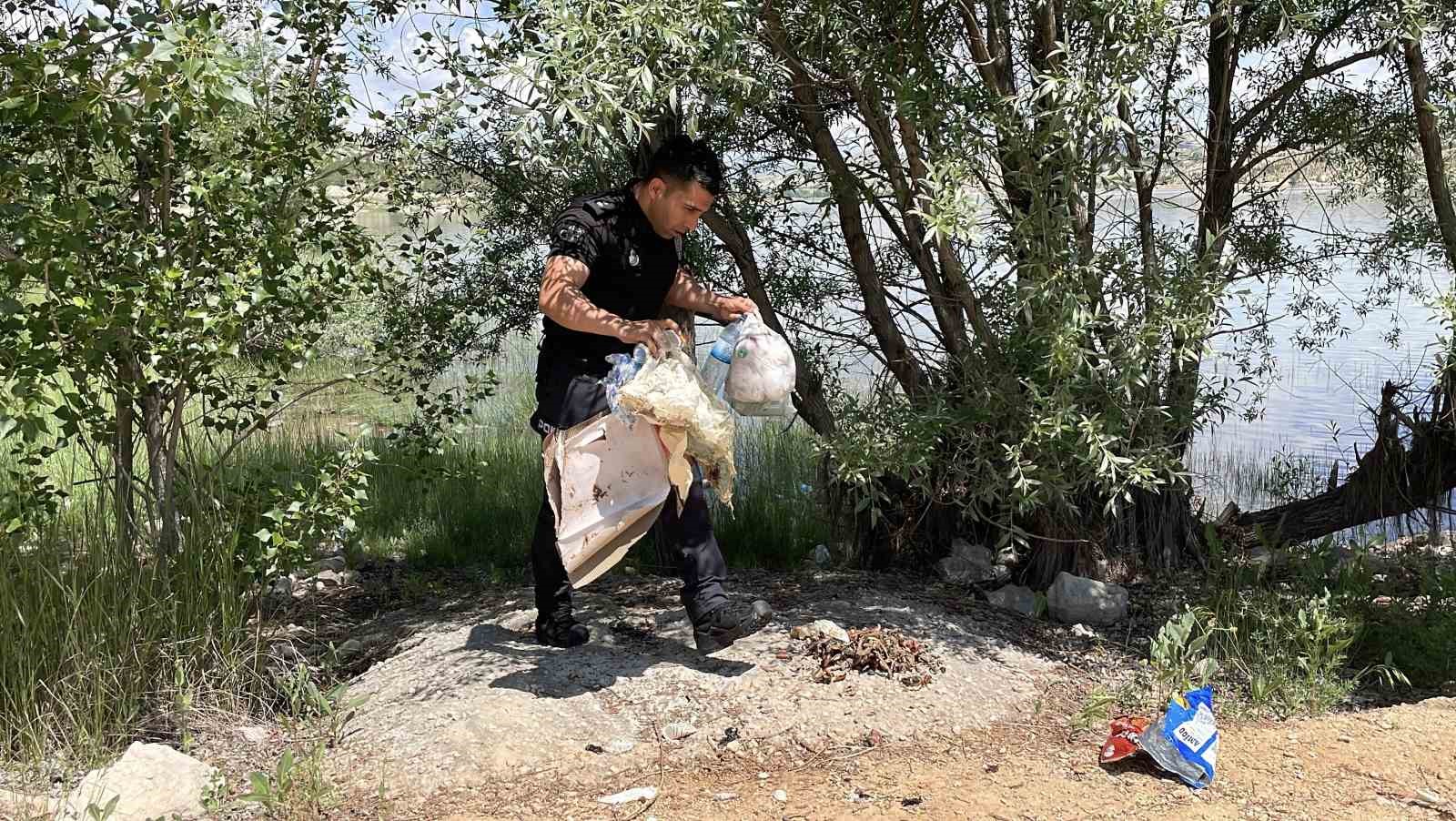 dalgic polislerden cevreye ornek davranis 3 kCAb6IMi