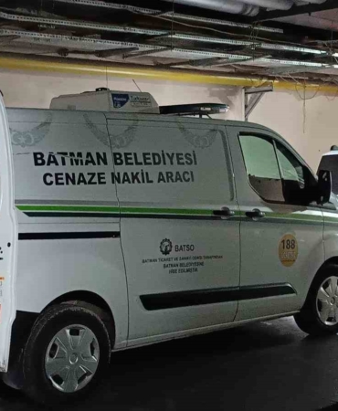 damda-kar-temizlerken-dusen-yasli-adam-hayatini-kaybetti-kM8vLmIE.jpg