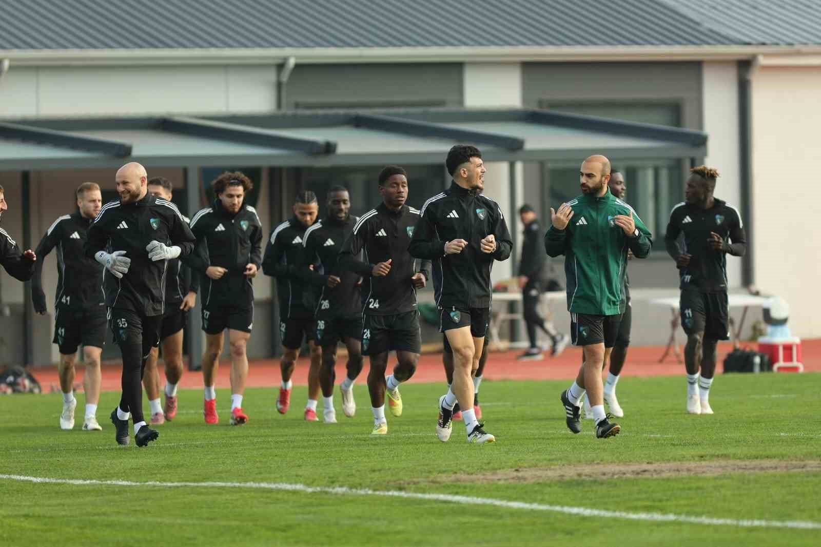 daniel agyei 2 haneli sayilara ulasmak istiyorum 4 knV2jYQS