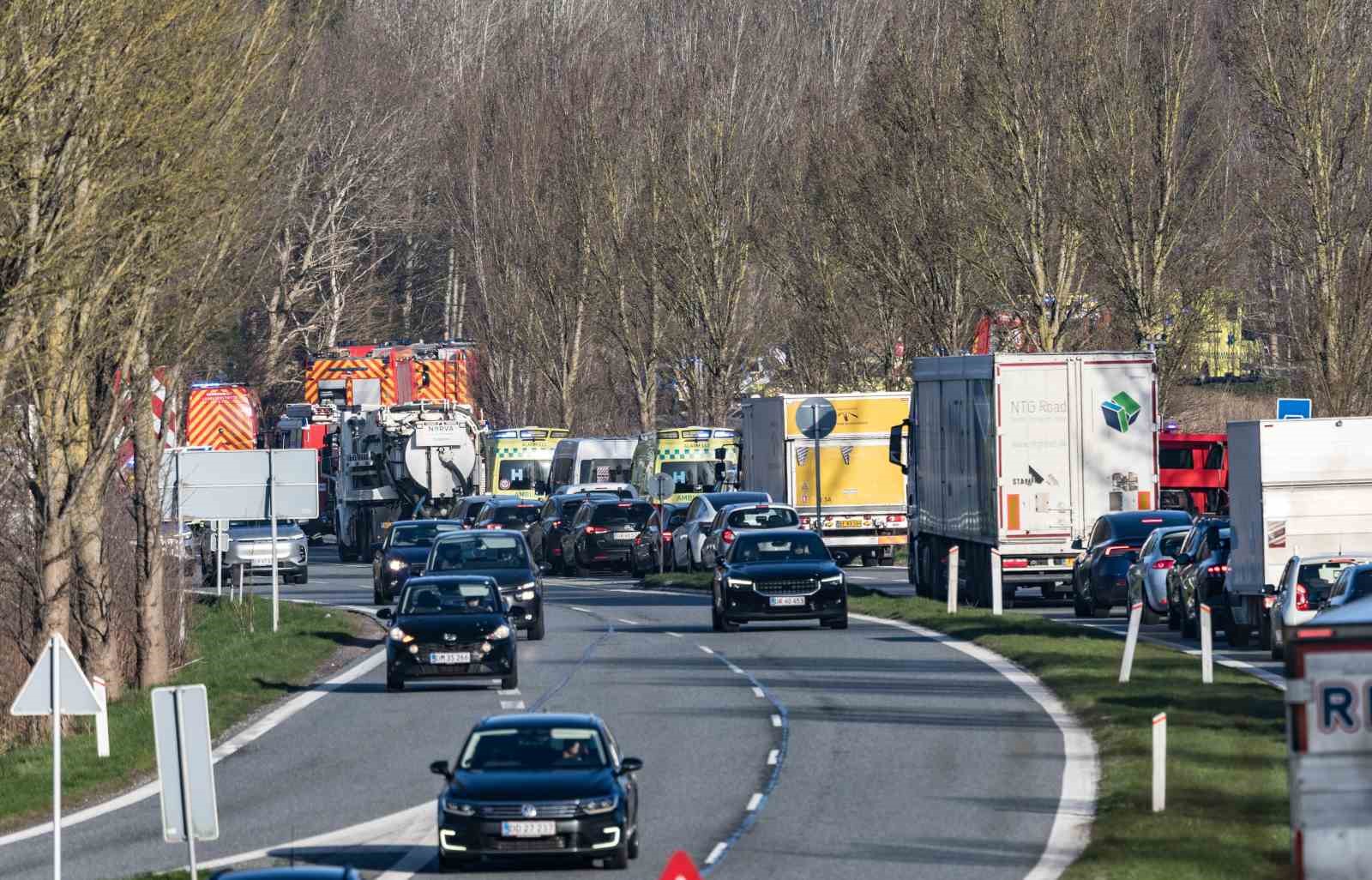 danimarkada iki tren carpisti 4u agir 17 yarali 3 k4Qsu69w