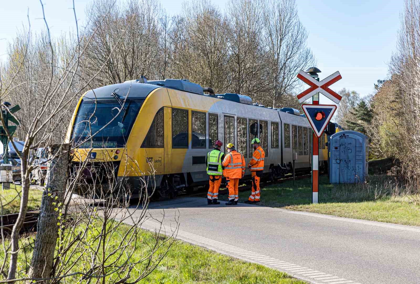 danimarkada iki tren carpisti 4u agir 17 yarali 7 SFy5gzX1