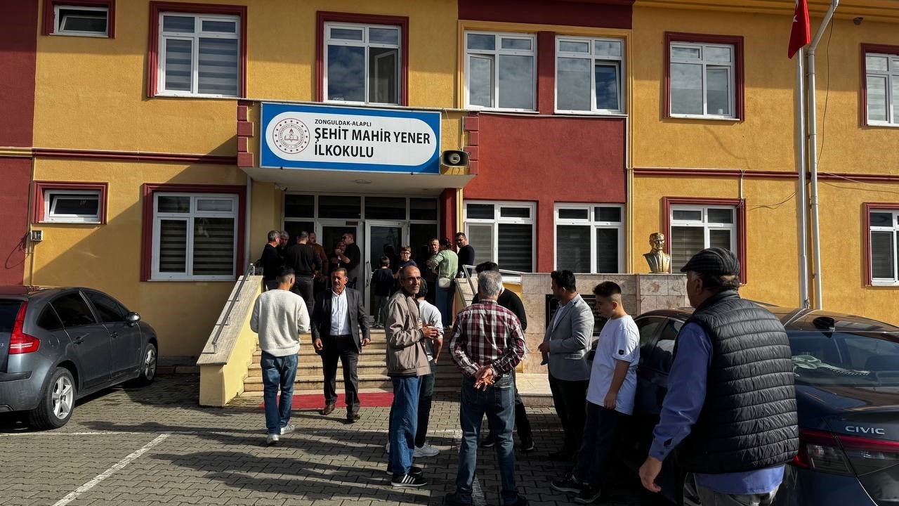danistay baskani zeki yigitin koyu sandik basina gitti 2 eas7fLM8