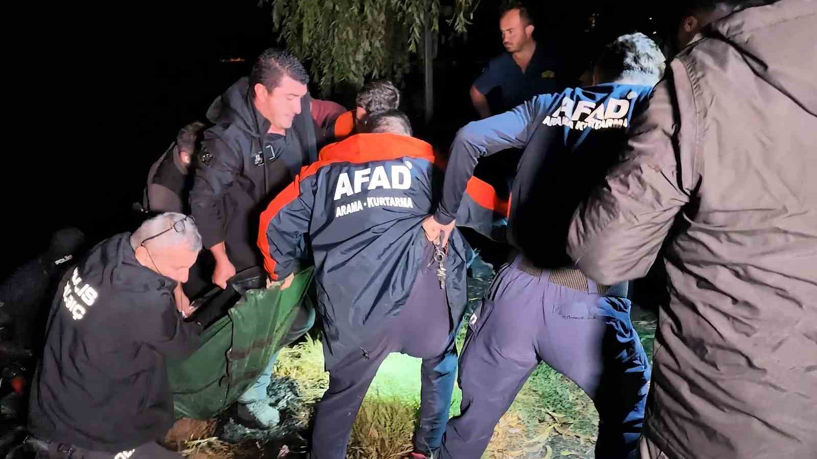 Darp sonrası ölümcül kaçış: ’Kurbağa adamlar’ cansız bedenini Kızılırmak’tan çıkardı 6 darp sonrasi olumcul kacis kurbaga adamlar cansiz bedenini kizilirmaktan cikardi 2 uVnNOrrr